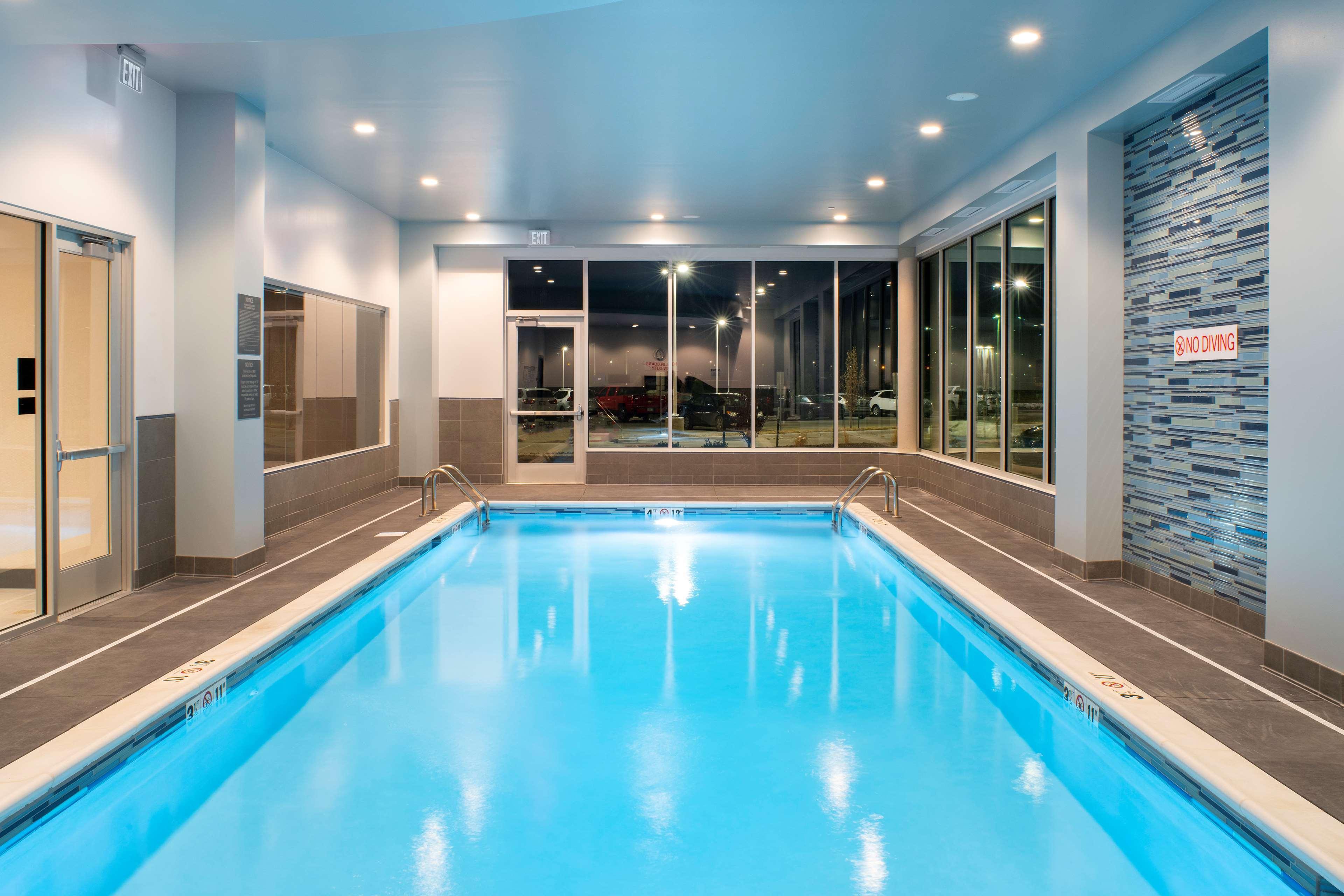 Hyatt Place East Moline/Quad Cities מראה חיצוני תמונה
