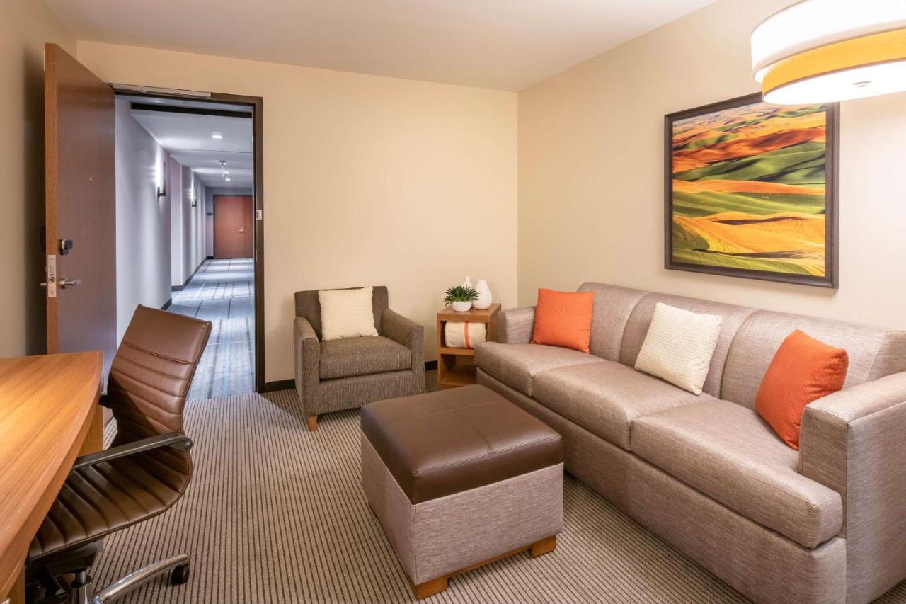 Hyatt Place East Moline/Quad Cities מראה חיצוני תמונה